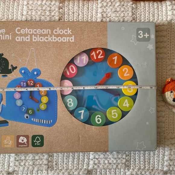 Jumini Wooden Whale Clock and Chalkboard - Picture 6 of 7